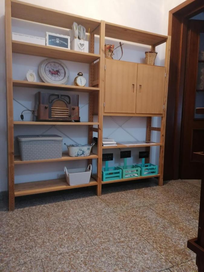 فيلا Casa Vacanze 'La Piazza' زونه المظهر الخارجي الصورة