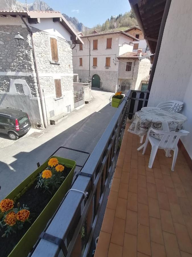 فيلا Casa Vacanze 'La Piazza' زونه المظهر الخارجي الصورة