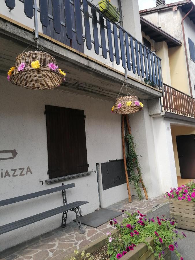 فيلا Casa Vacanze 'La Piazza' زونه المظهر الخارجي الصورة