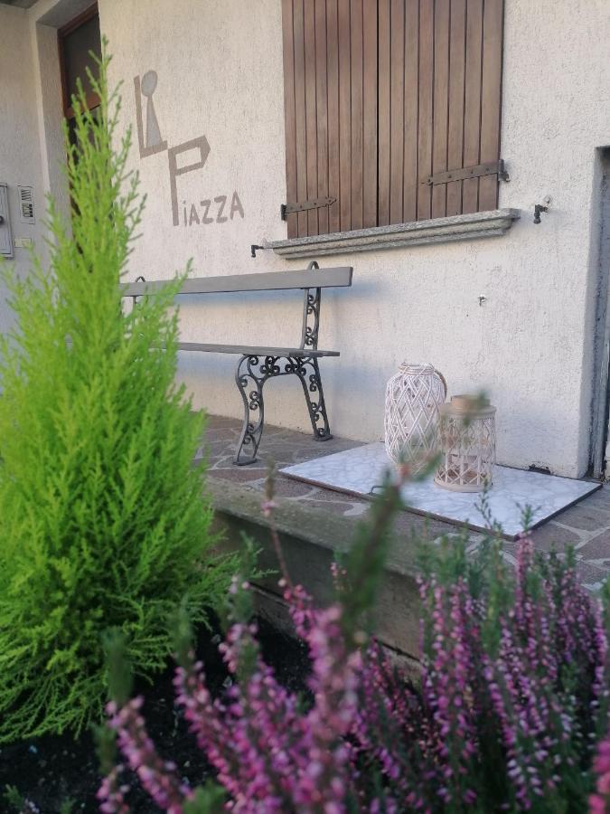 فيلا Casa Vacanze 'La Piazza' زونه المظهر الخارجي الصورة