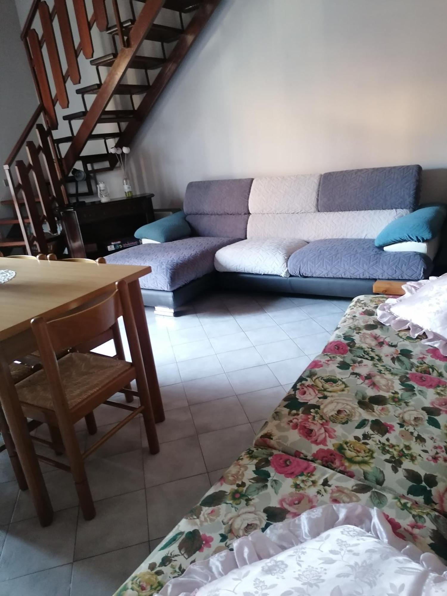 فيلا Casa Vacanze 'La Piazza' زونه المظهر الخارجي الصورة